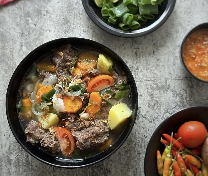 Resep Sop Iga Sapi Enak dan Empuk, Cobain Deh!