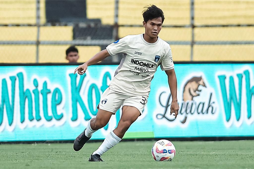 PSM Makassar Umumkan Rekrutan Pertama, Pinjam Rifky Dwi dari Persita