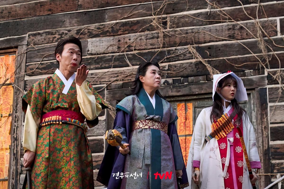8 Karakter Penting di Drama Head Over Heels, Lengkap Banget!