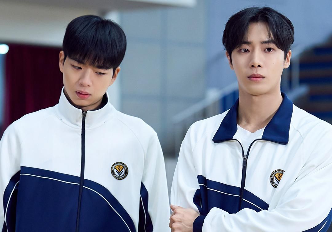 9 Kecemburuan Pyo Ji Ho pada Bae Gyeon Woo di Head Over Heels