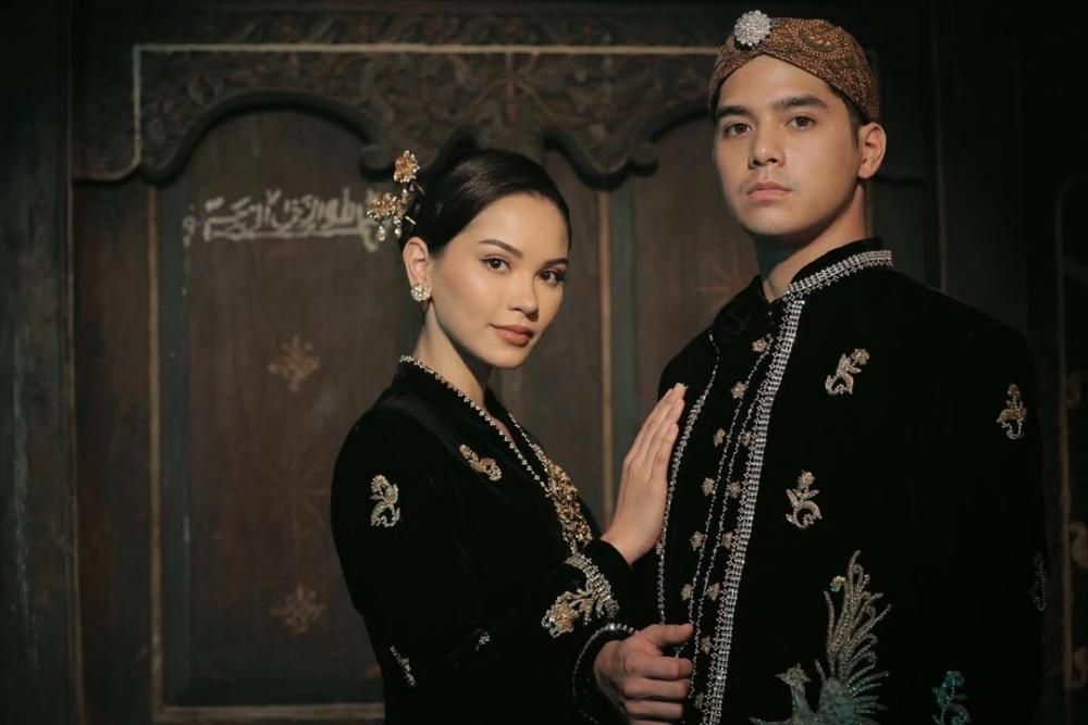 6 Fakta Ngunduh Mantu Al Ghazali dan Alyssa Daguise, Kental Adat Jawa!