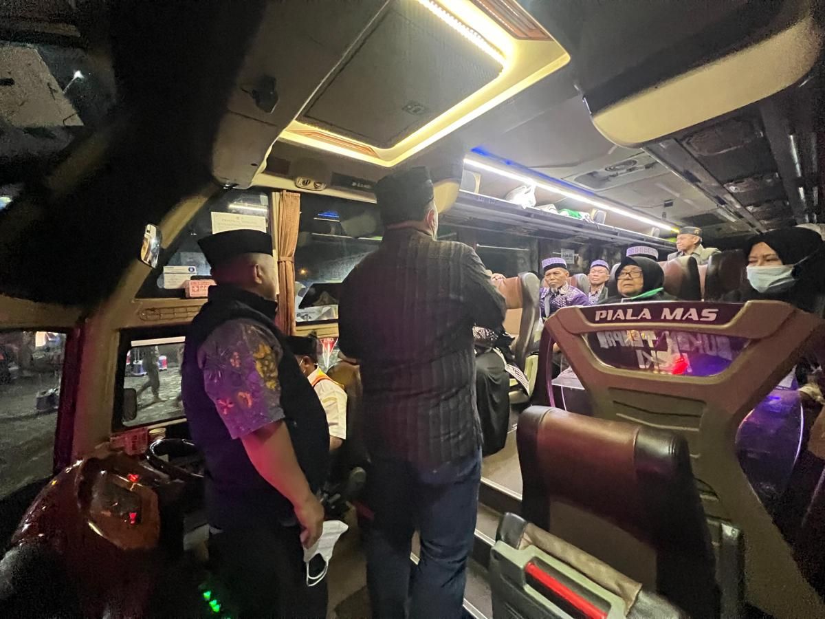 Kloter Haji Asal Pringsewu Tiba di Lampung, 2 Jemaah Wafat di Arab