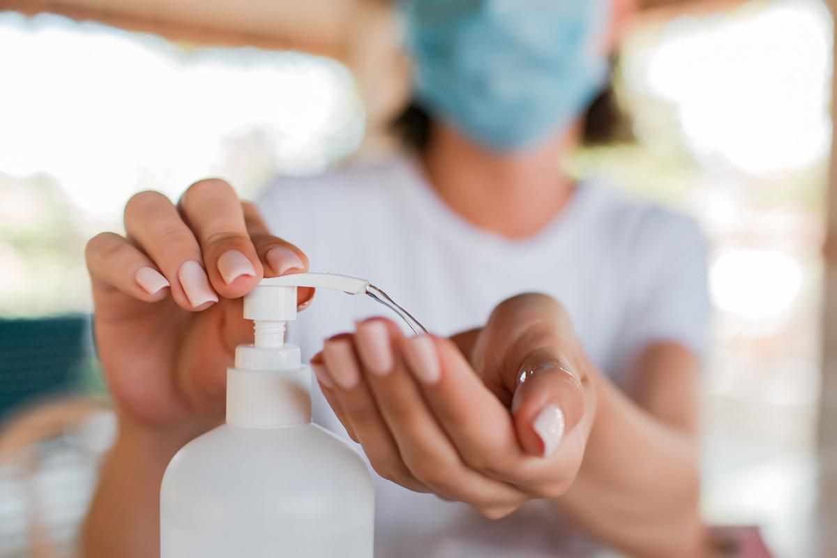 5 Efek Buruk pada Kulit karenaTelalu Sering Menggunakan Antiseptik