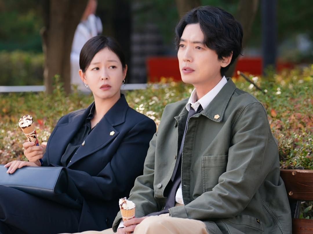 7 Bukti Na Mi Joo Masih Memiliki Perasaan pada No Mu Jin di Oh My Ghost Clients