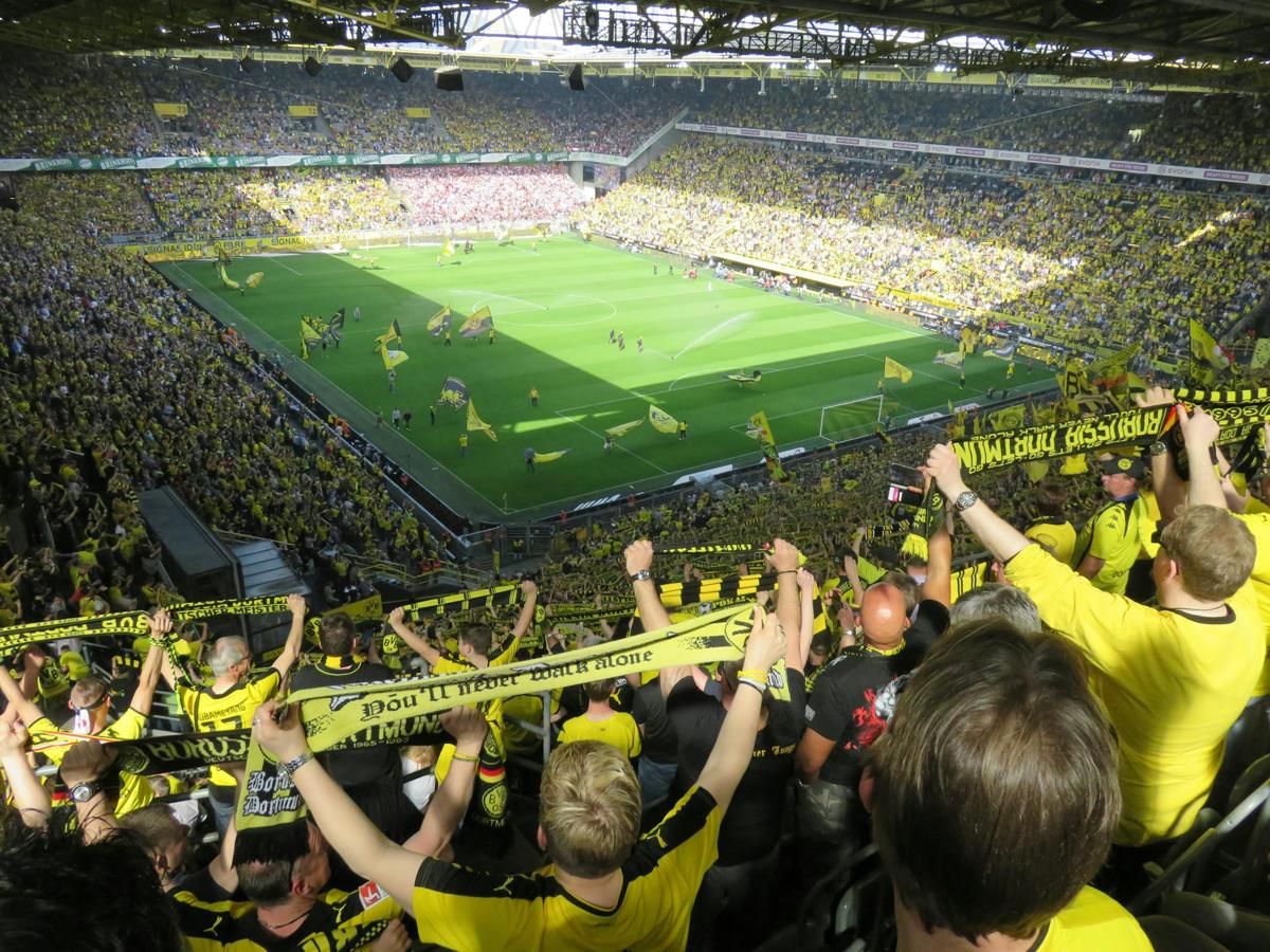 4 Wonderkid yang Dibeli Mahal oleh Borussia Dortmund