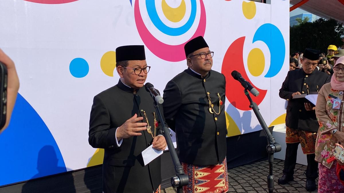 Gubernur DKI Pramono Pamer Capaian di Upacara HUT ke-498 Jakarta