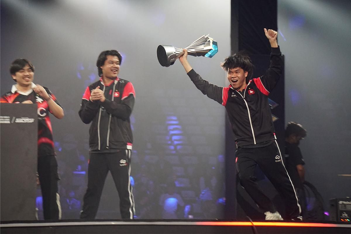 Hasil Grand Finals PMSL SEA Summer 2025 Day 3: eArena Juara Dalam 3 Game!