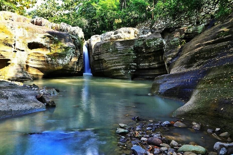 Luweng Sampang, Wisata Air Terjun Eksotis di Jogja