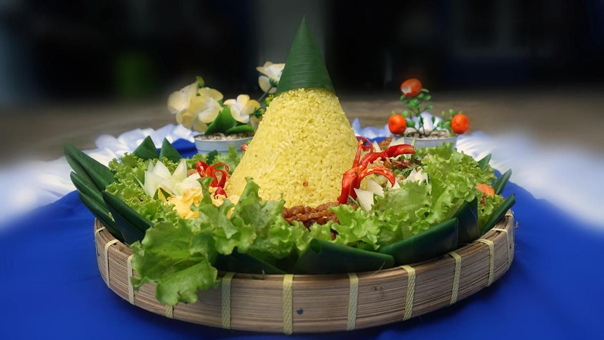 8 Makanan Khas Tahun Baru Islam: Tradisi & Filosofi di Balik Hidangan 1 Muharram