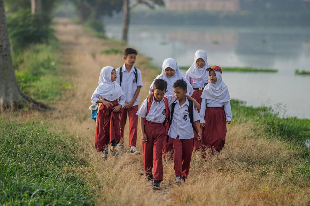 Faktor Apa Saja yang Bisa Mempengaruhi Adaptasi Kurikulum? Pahami!