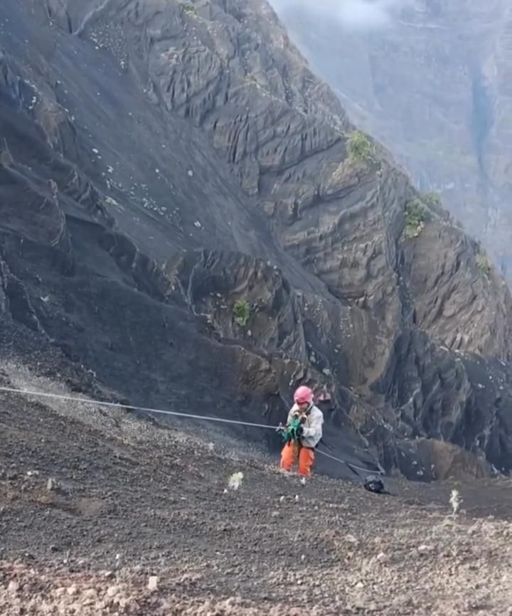 Lokasi Pendaki Brasil yang Jatuh di Rinjani Akhirnya Ditemukan