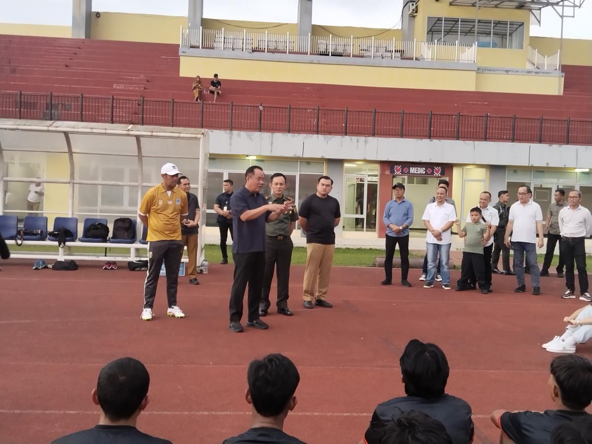 Eks Pemain SFC Ikut Latihan Perdana Sumsel United, Cik Ujang pun Hadir