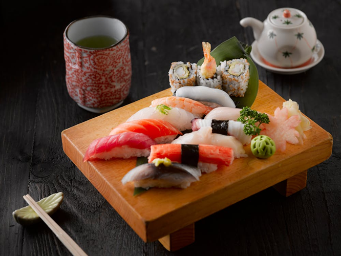 Perbedaan Oishii dan Umai Bahasa Jepang yang Artinya Enak!