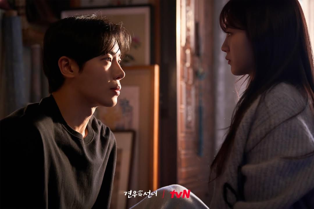 Mengapa Seong A Bertekad Menyelamatkan Gyeon Woo di Head Over Heels?