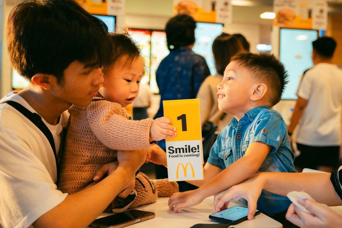 5 Tips Latihan Kasih Kepercayaan pada Suami untuk Mengasuh Anak, Aman!