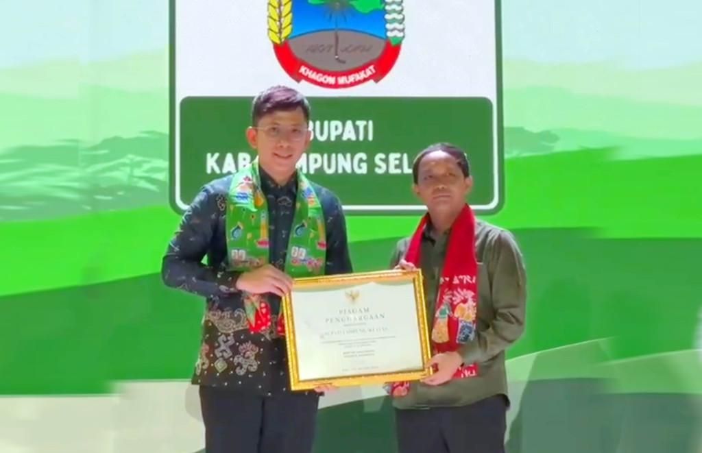 Dukung Program SSF, Lampung Selatan Sabet Penghargaan Nasional