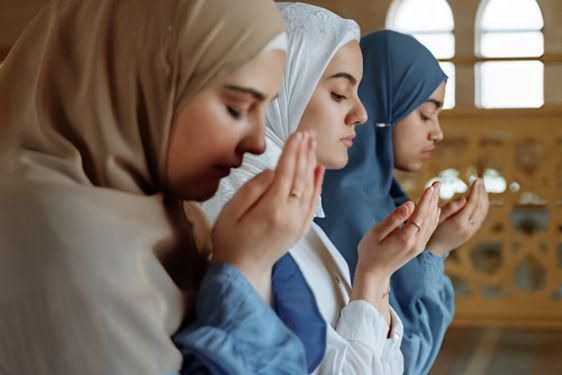 Doa Awal dan Akhir Tahun Islam, Lengkap dengan Artinya