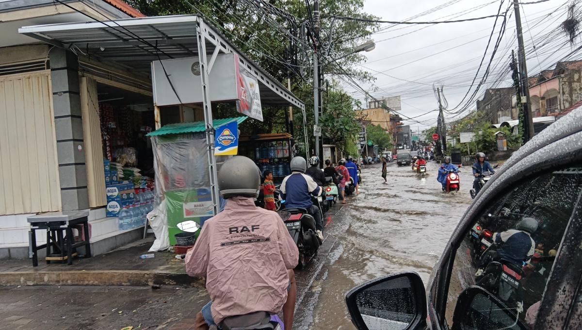 Cuaca Bali pada 3 Juli 2025 Diprediksi Hujan Ringan