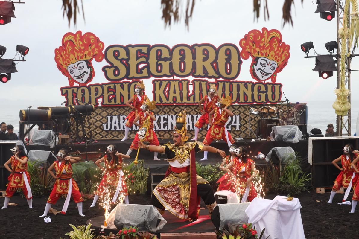 4 Rangkaian Event Segoro Topeng Kaliwungu Lumajang
