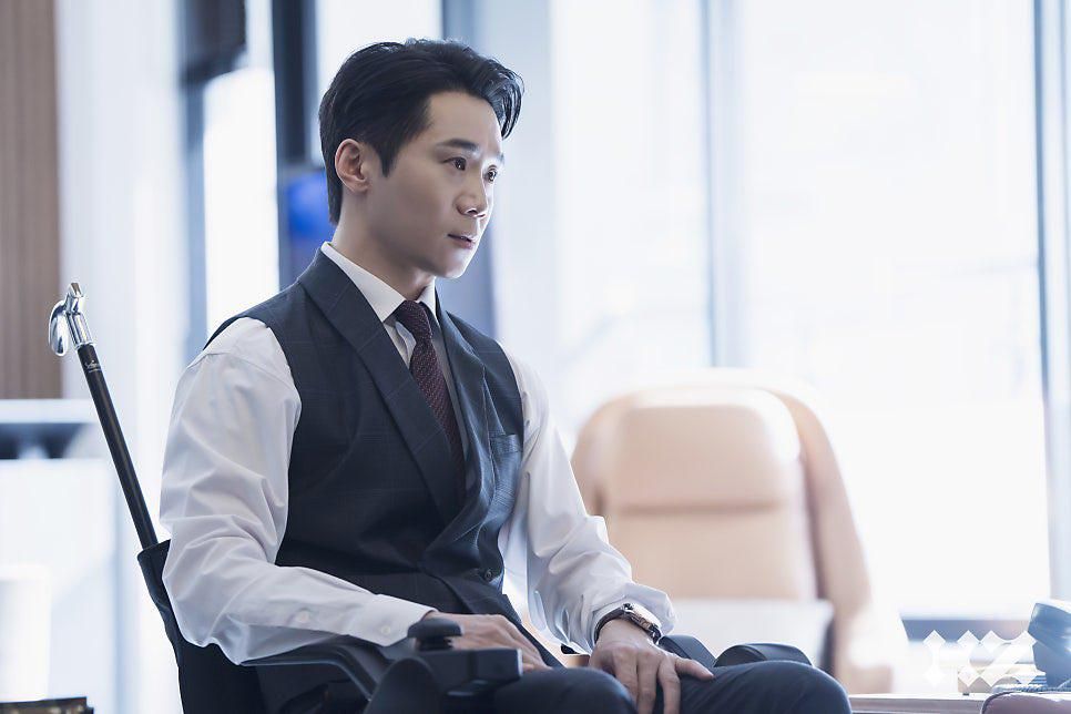7 Taktik Lee Chung Gul Membeli Tanah Kim Ro Sa di Our Unwritten Seoul