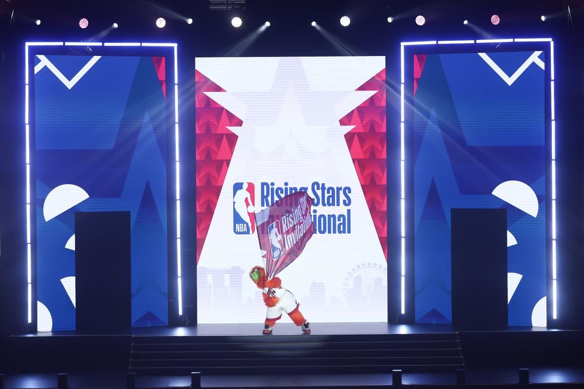 8 Potret Opening Ceremony NBA Rising Stars Invitational, Ada Yao Ming!