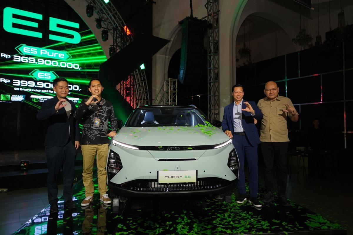 Pembaruan Chery E5, Pakai Baterai Bikinan CATL