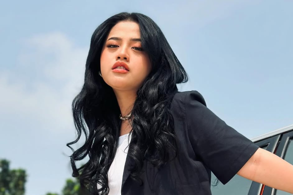 Shabrina Leanor Akui Belum Pernah Bertemu Papanya dari Kecil
