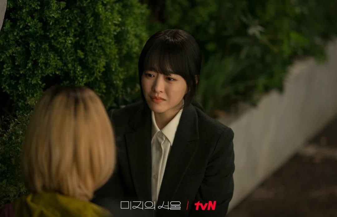 7 Tekanan yang Dialami Yu Mi Rae di Our Unwritten Seoul