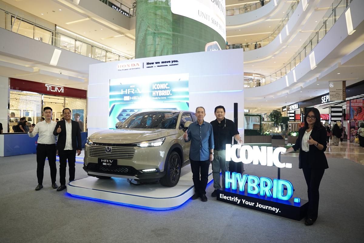 Honda Tampilkan New Honda HR-V e:HEV Serentak di 3 Kota
