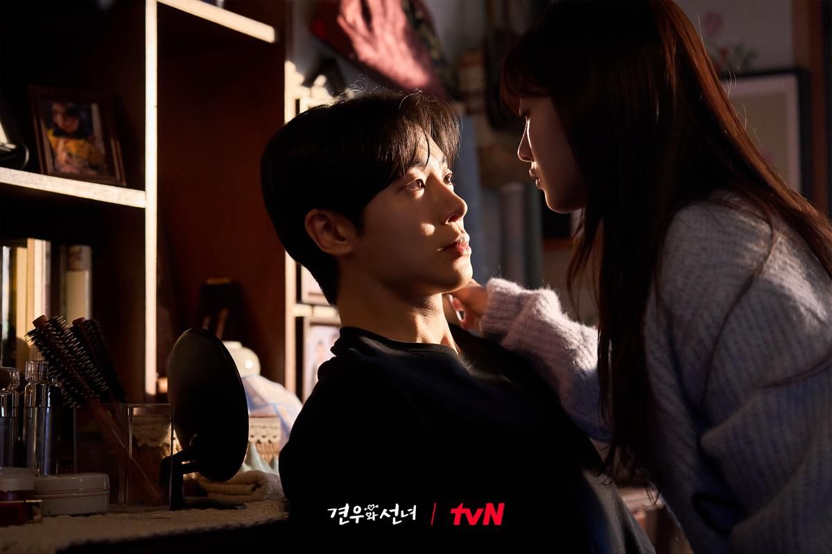 7 Hal Kecil yang Bikin Karakter Utama Head Over Heels Jadi Lovable