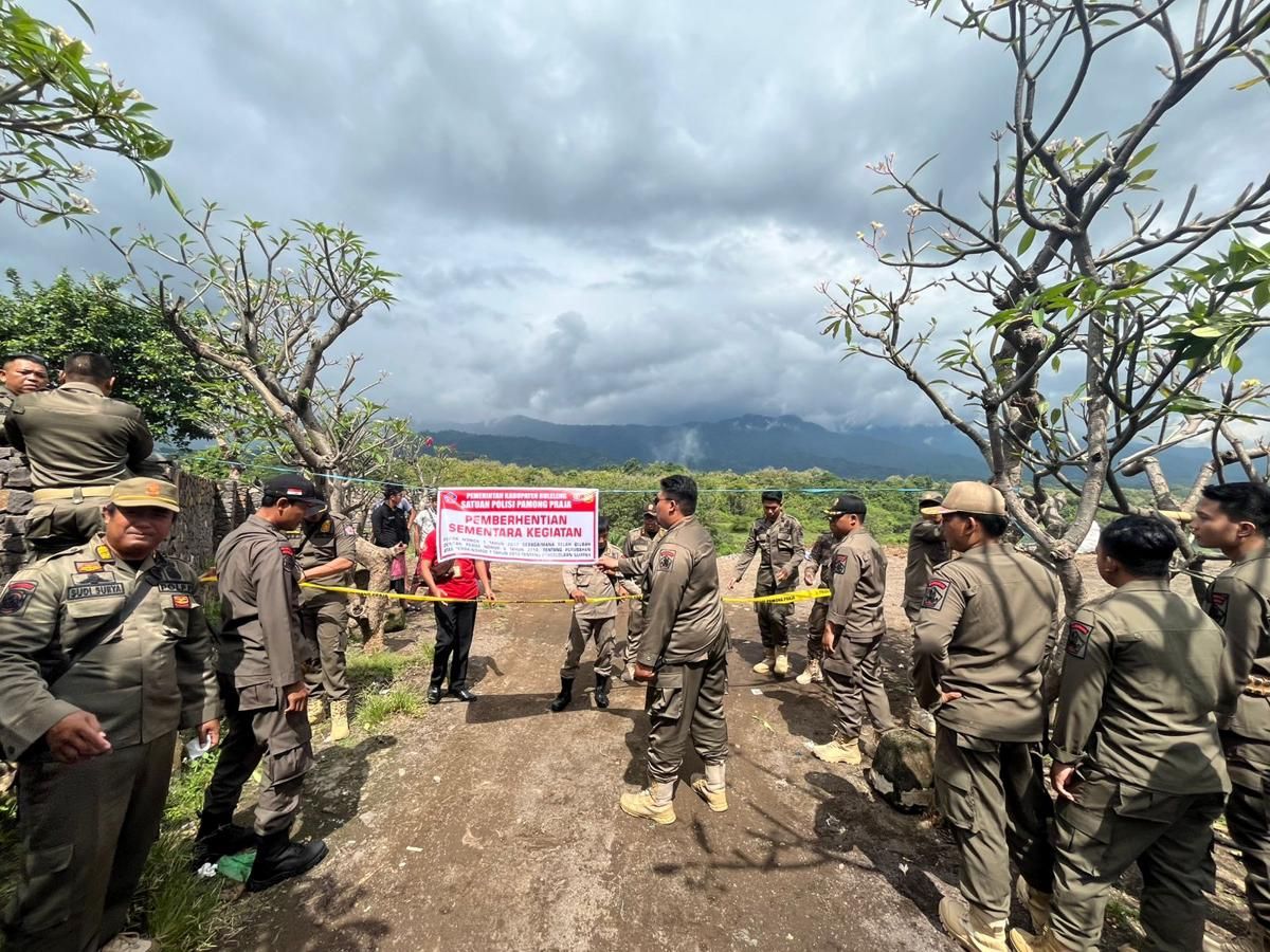 Satpol PP Buleleng Menghentikan Sementara TPA Ilegal di Pangkungparuk