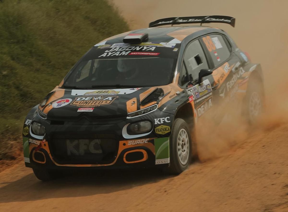 Dewa United Motorsport X MSRT Incar Juara Umum Rally Sumatra Utara