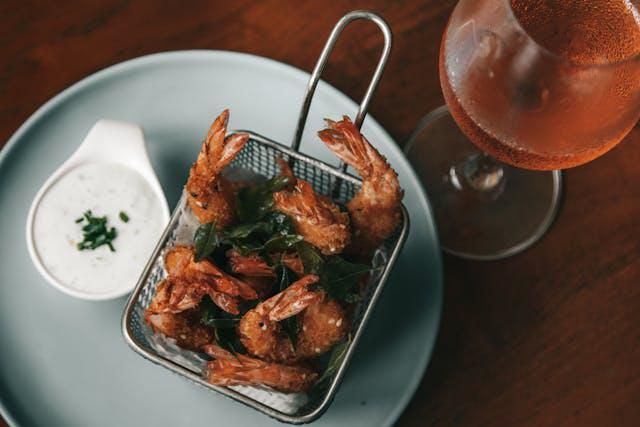 Resep Udang Goreng Daun Jeruk yang Rasanya Enak