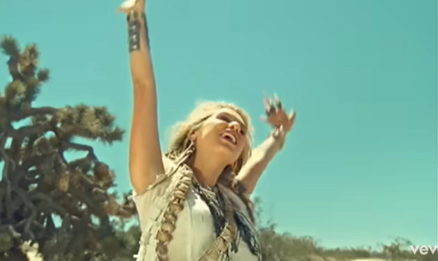 Lirik Lagu "Your Love Is My Drug" - Ke$ha, Lagi Viral di TikTok!