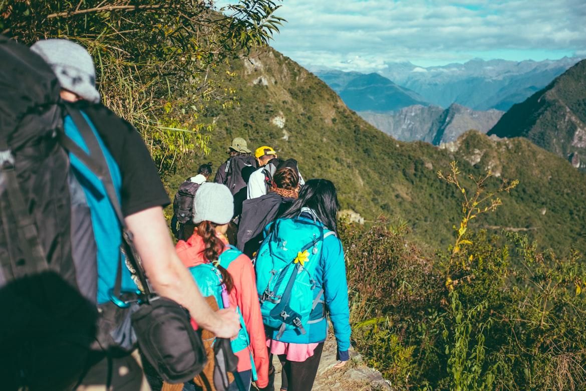 4 Rekomendasi Trekking Santai di Jogja, Jelajah Alam dengan View Juara