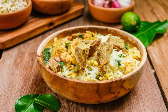 Resep Soto Sapi Bumbu Rempah, Bikin Gagal Diet!