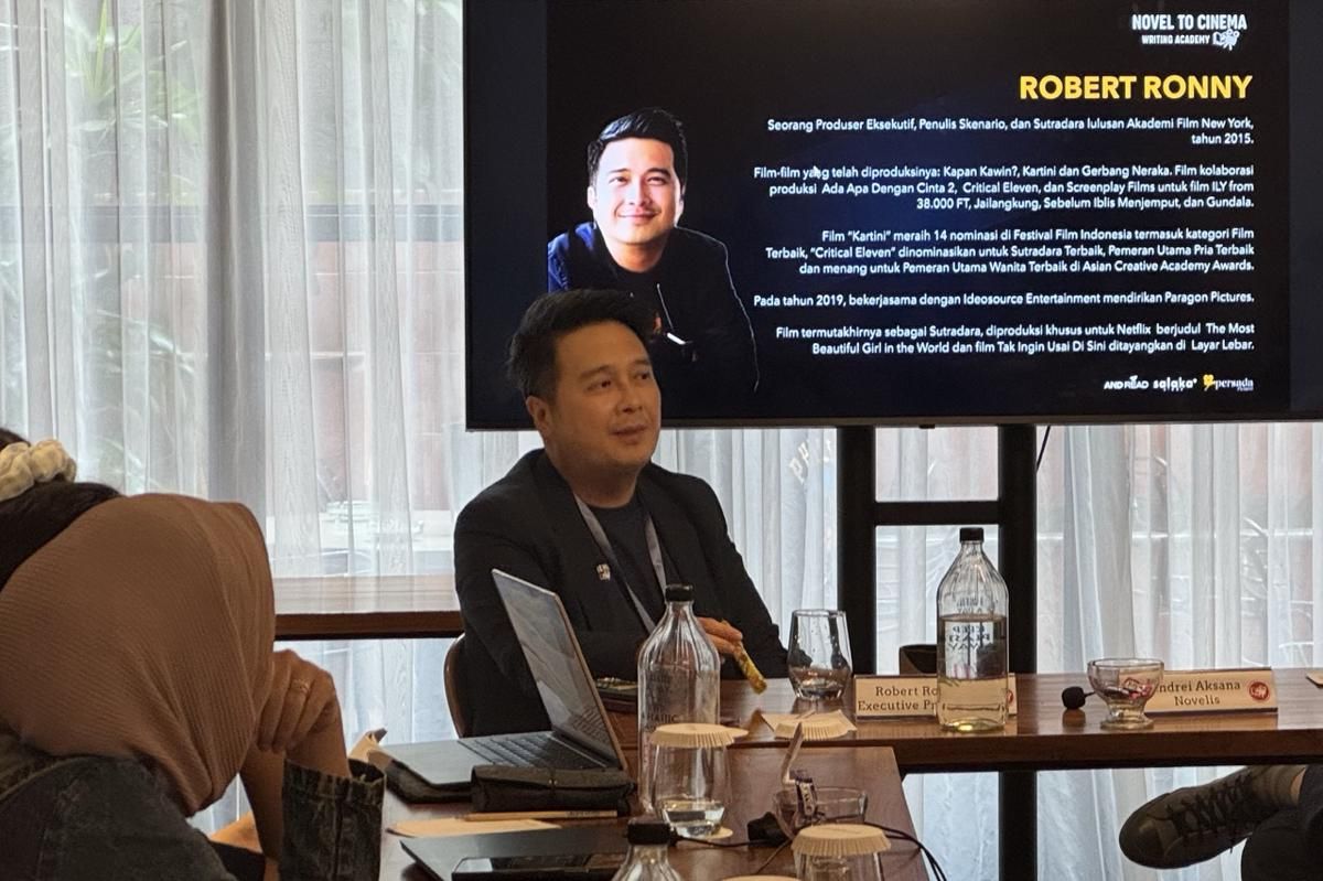 4 Tips Robert Ronny Supaya Ide Novel Diterima Produser