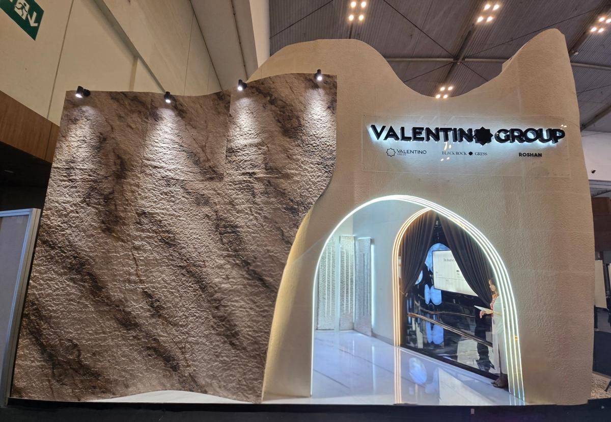 Valentino Group Pamerkan Instalasi Seni Bertajuk The Form di IBT 2025
