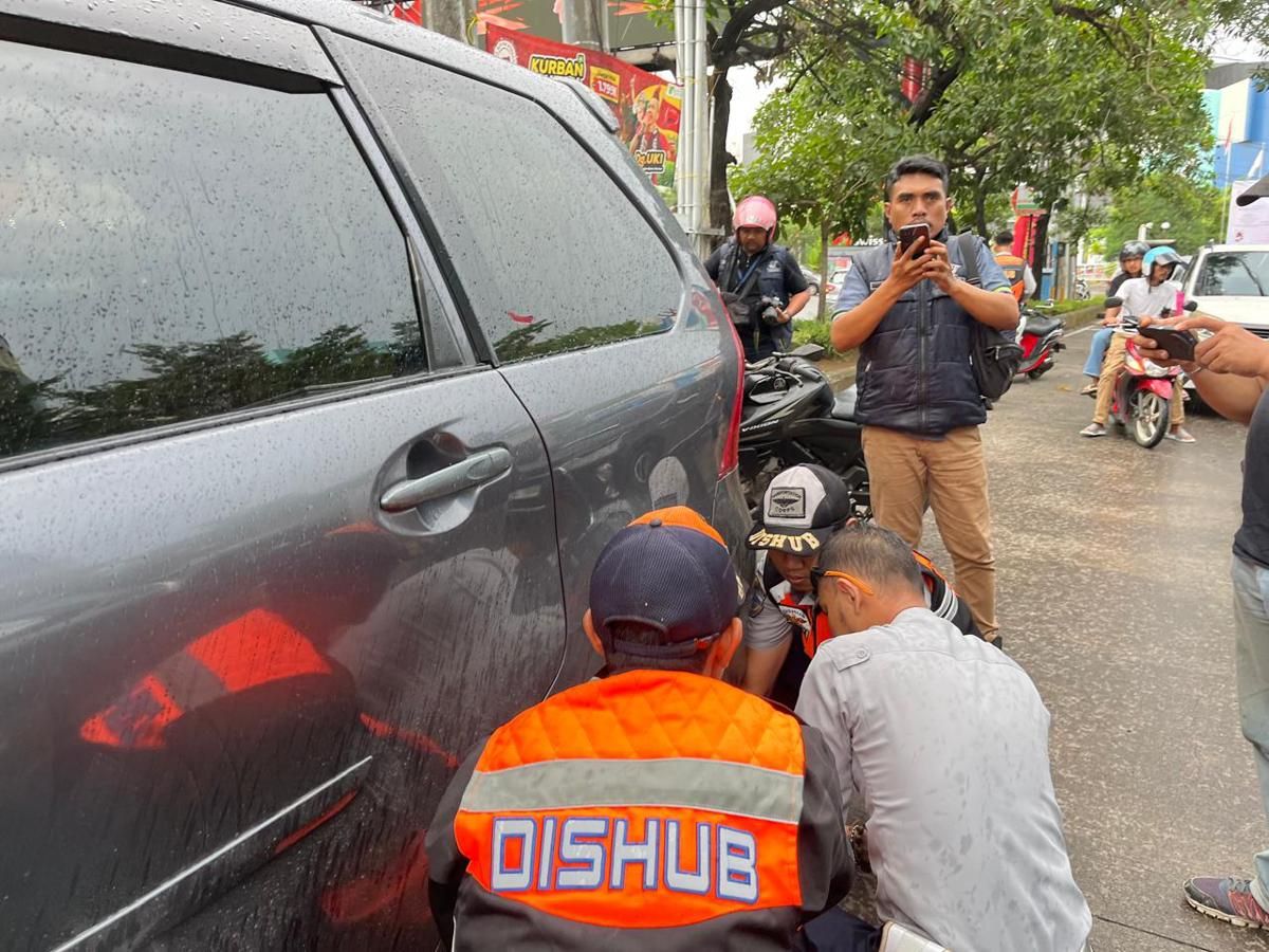 Dishub Makassar Awali Penataan Parkir Liar di Boulevard