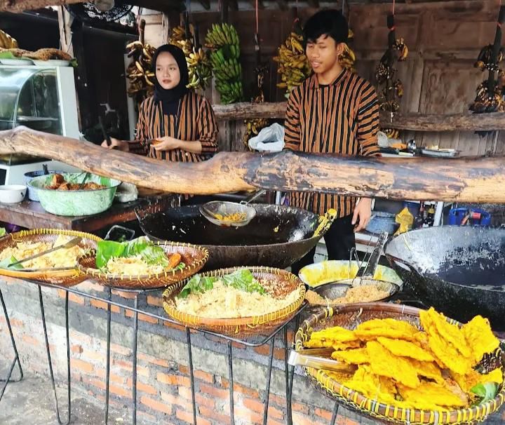 5 Tempat Makan Masakan Jawa di Depok yang Family Friendly!