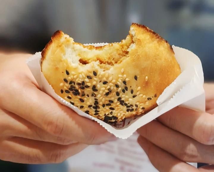 5 Kuliner Hidden Gems Halal di Glodok, Muslim Friendly!