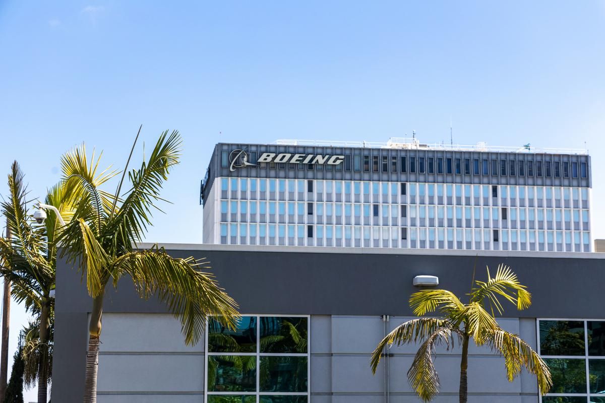 Boeing Raih Kontrak Satelit AS Senilai Rp45,3 Triliun