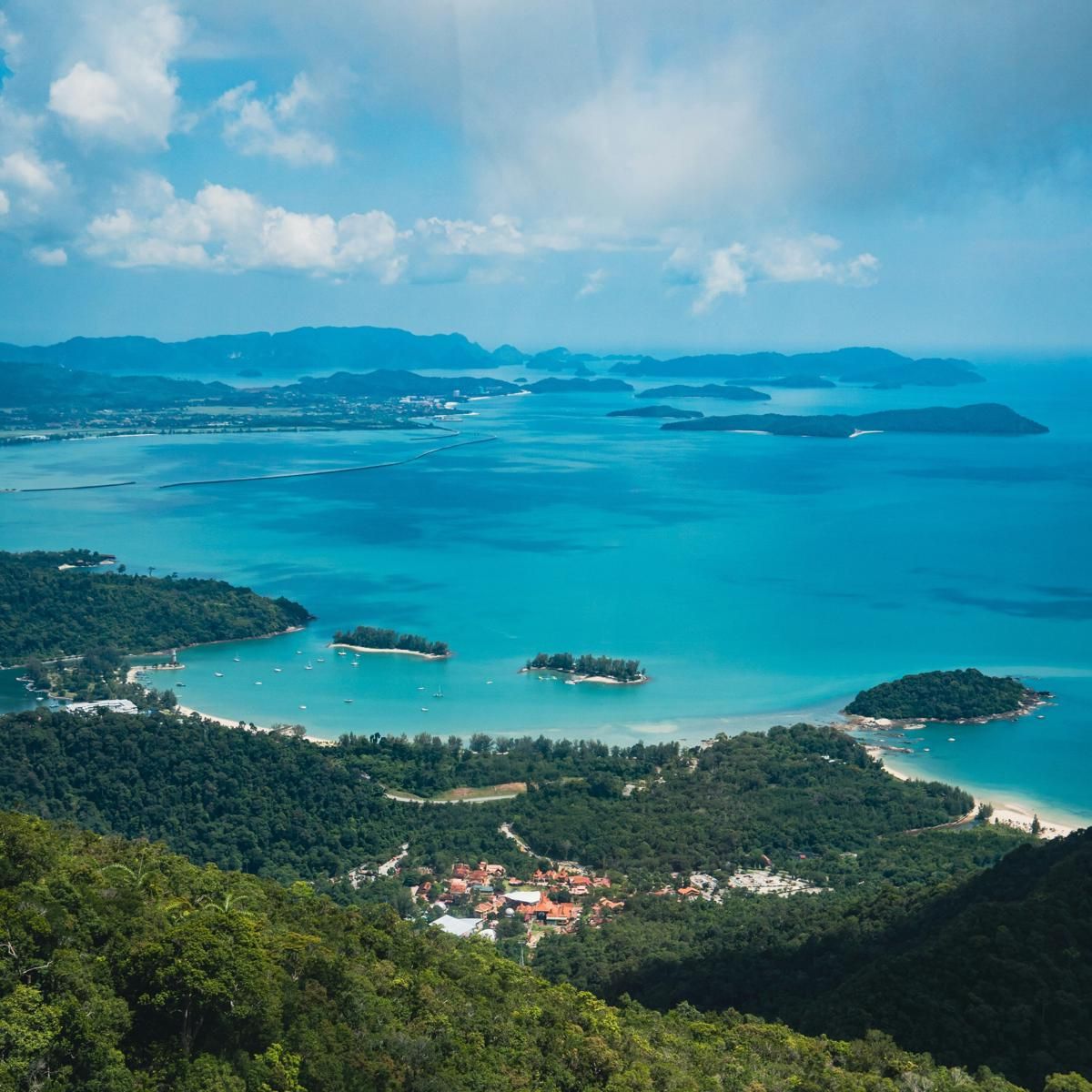 aliff-haikal-Azd8Or2Fcss-unsplash (1).jpg