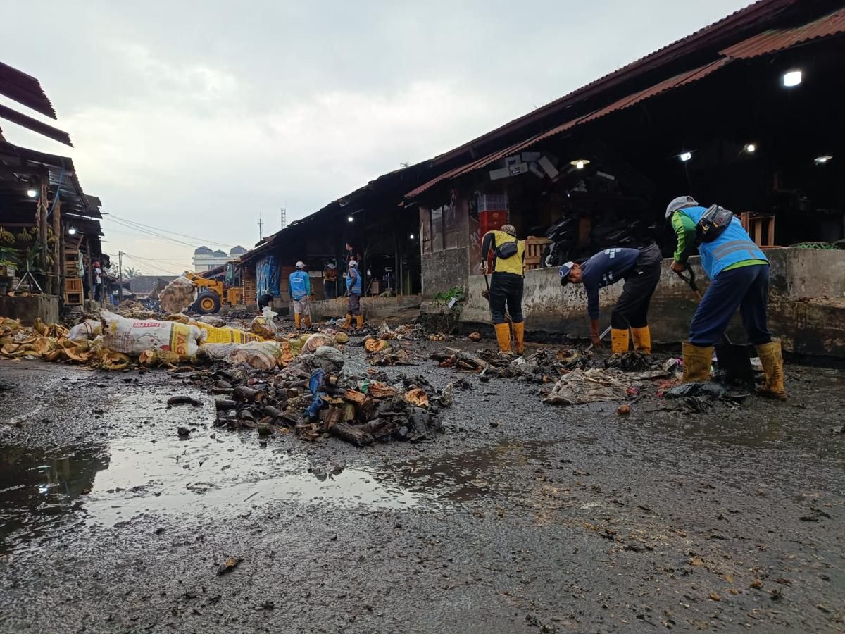 TPS Sudah Penuh, Walkot Farhan Ajak Warga Kelola Sampah Mandiri