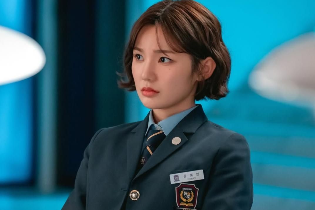 8 Perubahan Drastis Kim Hye In usai Gabung Diamond 6 di Bitch X Rich 2