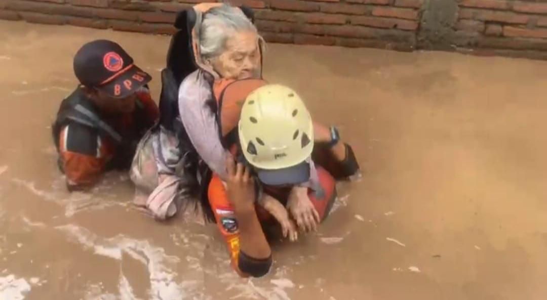 Gubernur Sulsel Kerahkan Tim untuk Tangani Banjir di Empat Kabupaten