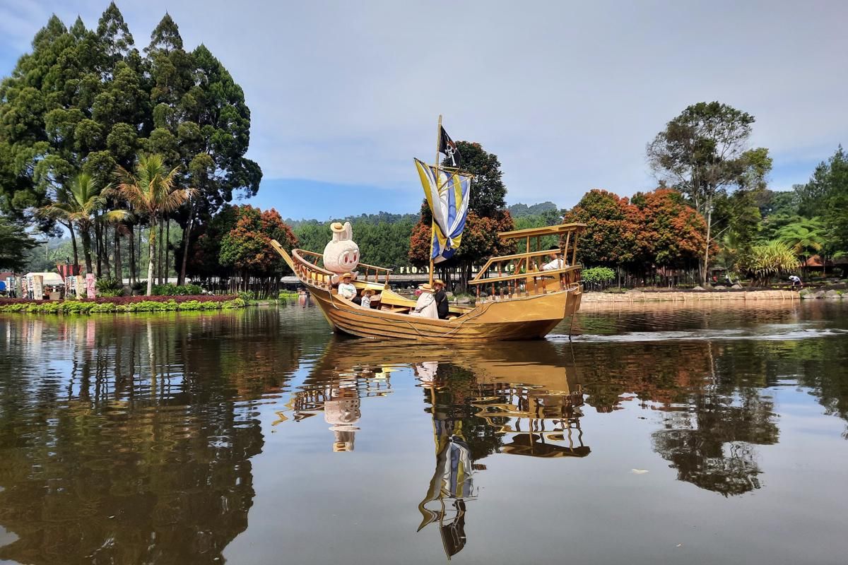 Kenapa Floating Market Lembang Wajib Jadi Itinerary Liburan?