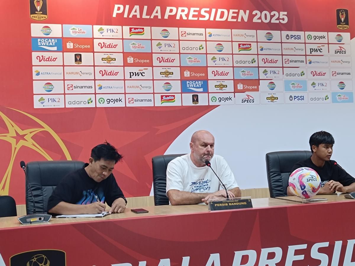Kalah dari Port, Pelatih Persib: Persiapan Minim dan Hindari Cedera