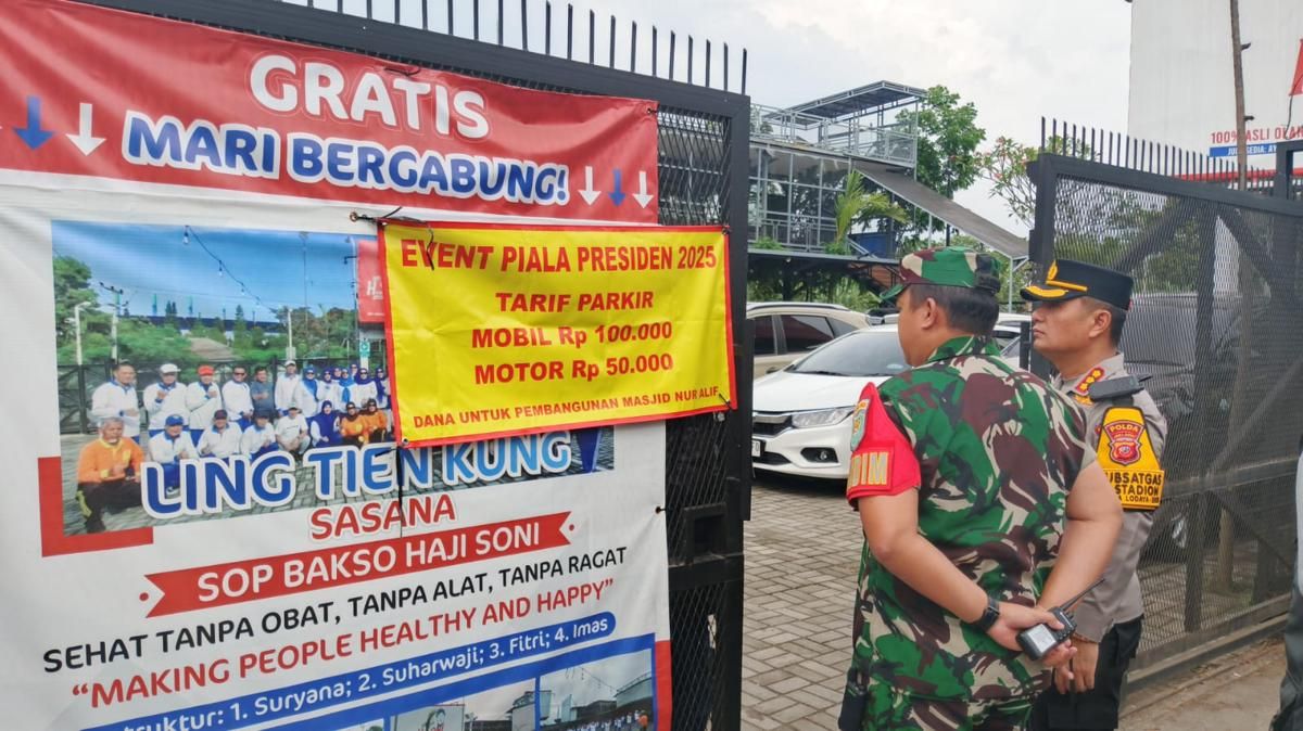 Polisi Sidak Lahan Parkir di Stadion SJH yang Patok Harga Rp100 Ribu