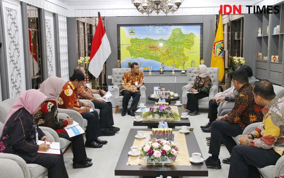 PLTS Apung di Waduk Kedungombo dan Gajahmungkur Target 2026 Operasi